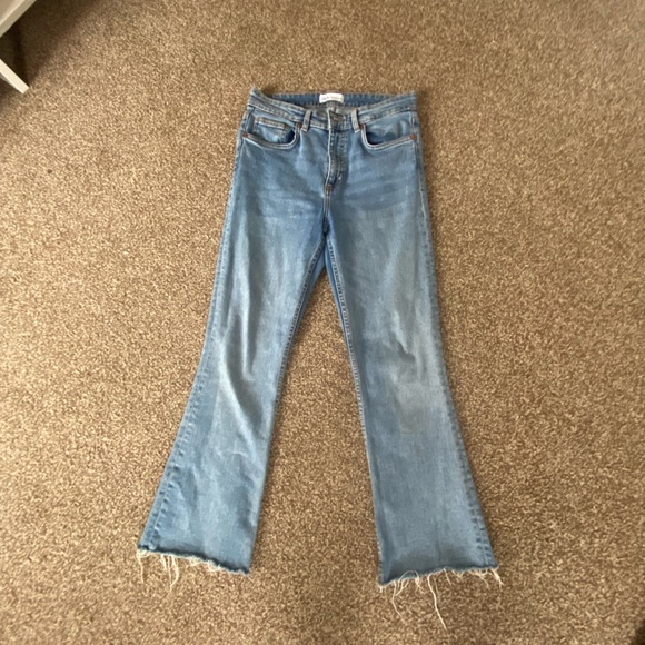 Zara High rise Flare Jeans - Picture 1 of 7